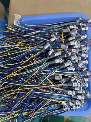 Szybka dostawa Usługa montażu kabli ze złączami kompatybilnymi z Lemo / Fischer / ODU